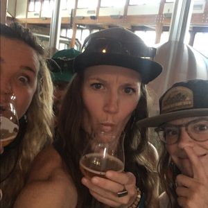 Meet your Posher, Allysa